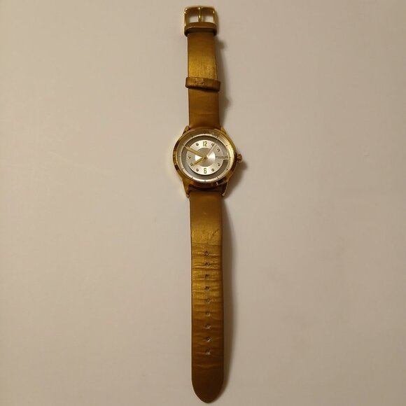 Stuhrling Original Women Krysterna Crystal Leather Band Watch WR 50M Japan Movt - Picture 1 of 15